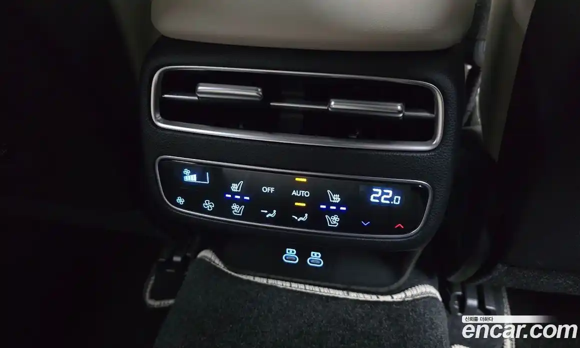 Genesis GV70 2025 2.5 Автомат в Москве № 58908, фото 9