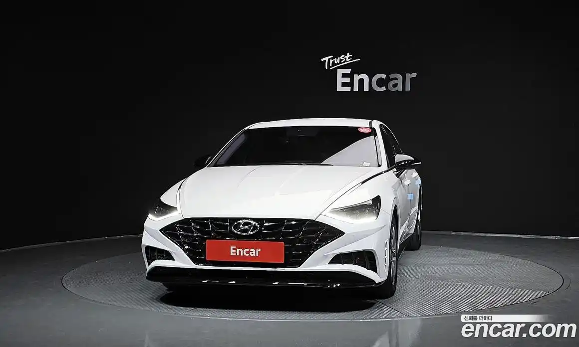 Hyundai Sonata 2022 2.0 Автомат в Москве № 5920, фото 17