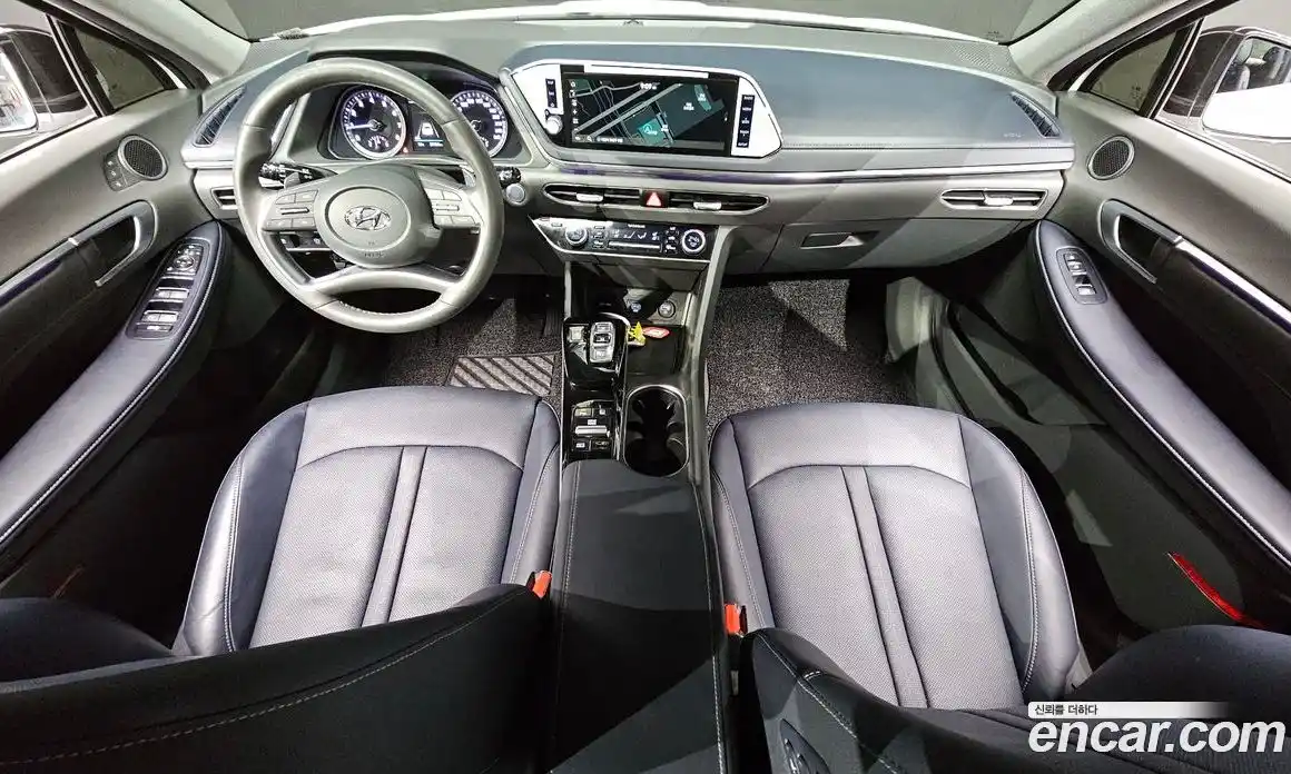 Hyundai Sonata 2022 2.0 Автомат в Москве № 5920, фото 18