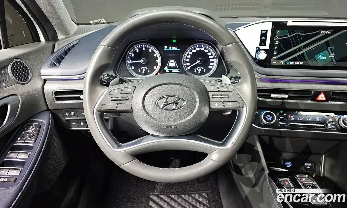 Hyundai Sonata 2022 2.0 Автомат в Москве № 5920, фото 2