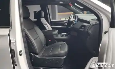 Chevrolet Tahoe 2022 6.2 Автомат в Москве № 103690, миниатюра 10