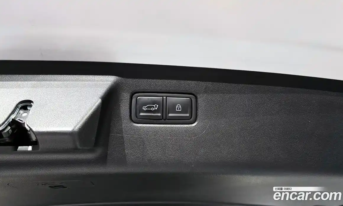 Hyundai Santa Fe 2024 1.6 Автомат в Москве № 109677, фото 15