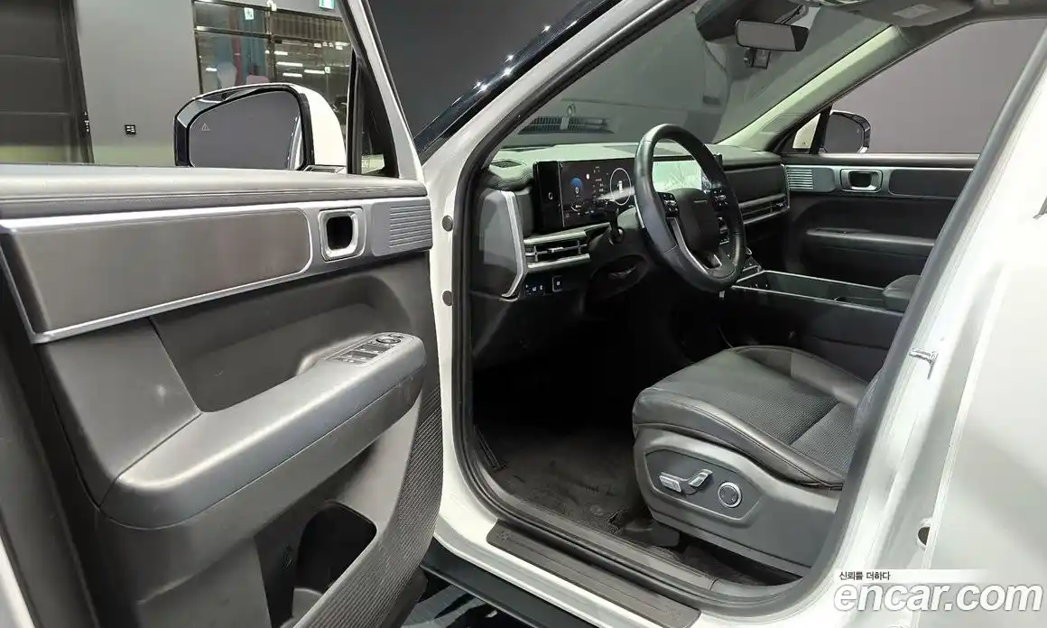 Hyundai Santa Fe 2024 1.6 Автомат в Москве № 109677, фото 16