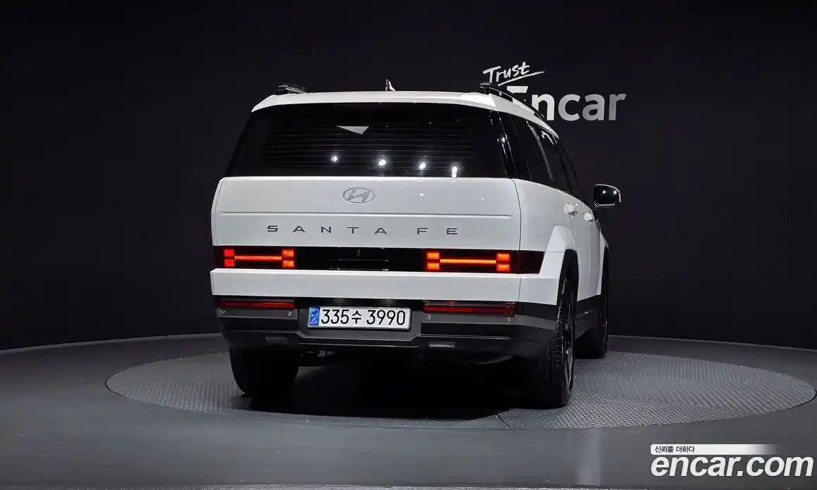 Hyundai Santa Fe 2024 1.6 Автомат в Москве № 109677, фото 17