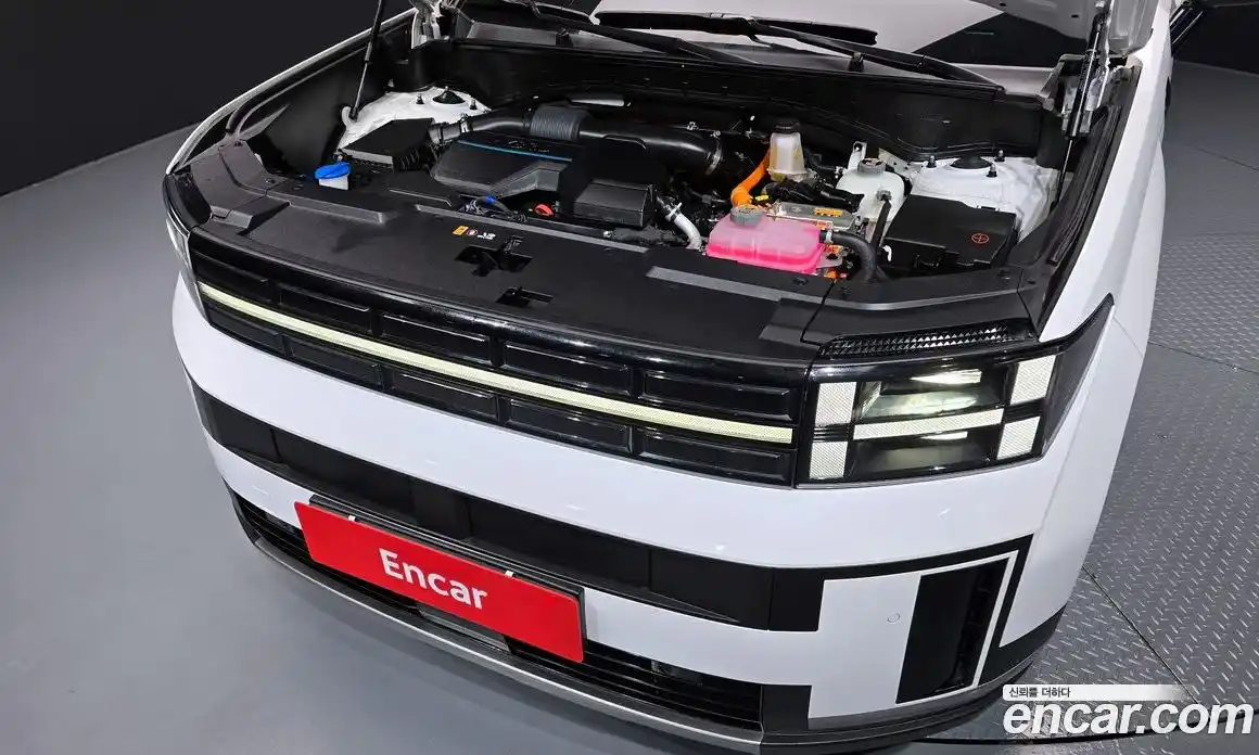 Hyundai Santa Fe 2024 1.6 Автомат в Москве № 109677, фото 18