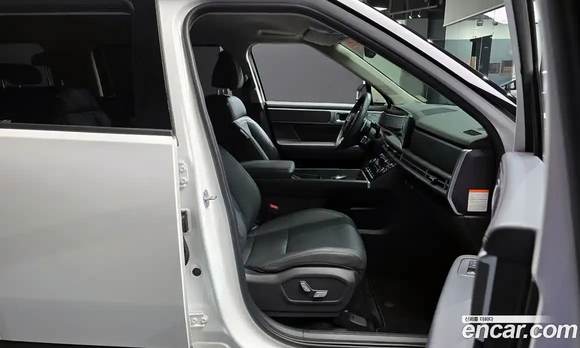 Hyundai Santa Fe 2024 1.6 Автомат в Москве № 109677, фото 10