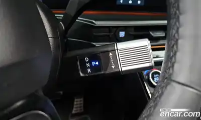 Hyundai Santa Fe 2024 2.5 Автомат в Москве № 109746, миниатюра 4