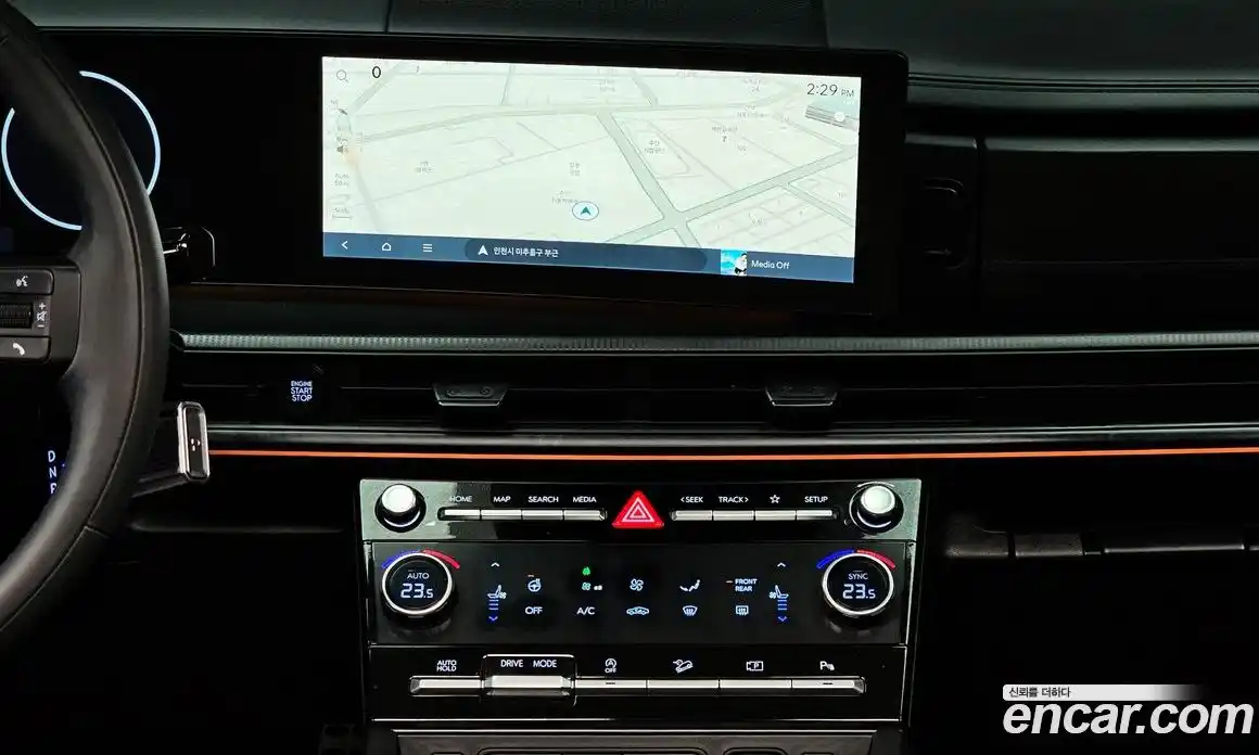 Hyundai Santa Fe 2024 2.5 Автомат в Москве № 109746, фото 8