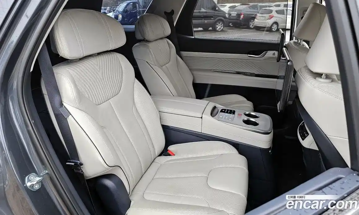 Hyundai Palisade 2023 2.2 Автомат в Москве № 111650, фото 18