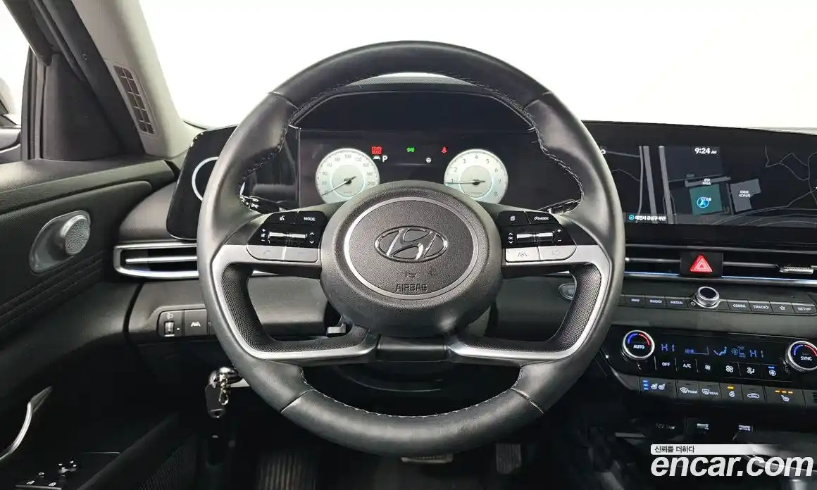 Hyundai Avante 2021 1.6 Автомат в Москве № 113181, фото 12