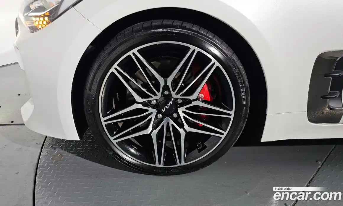 Kia Stinger 2023 2.5 Автомат в Москве № 11344, фото 17