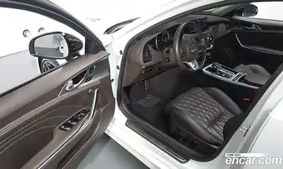 Kia Stinger 2023 2.5 Автомат в Москве № 11344, миниатюра 8