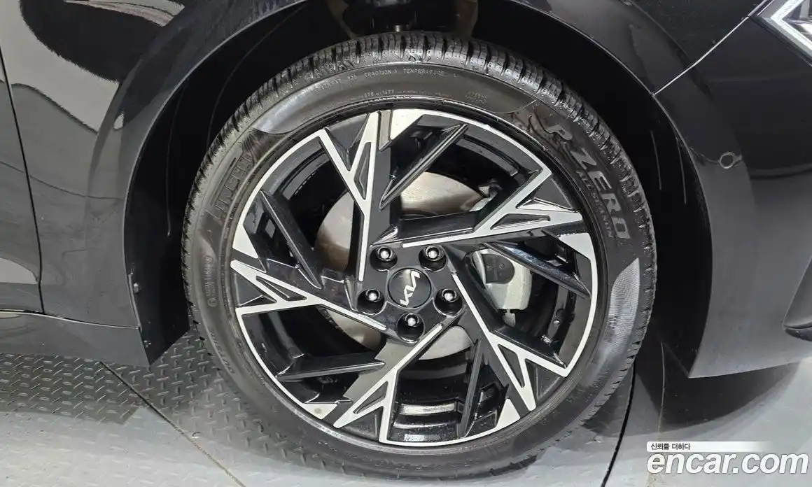 Kia K5 2025 1.6 Автомат в Москве № 114529, фото 15