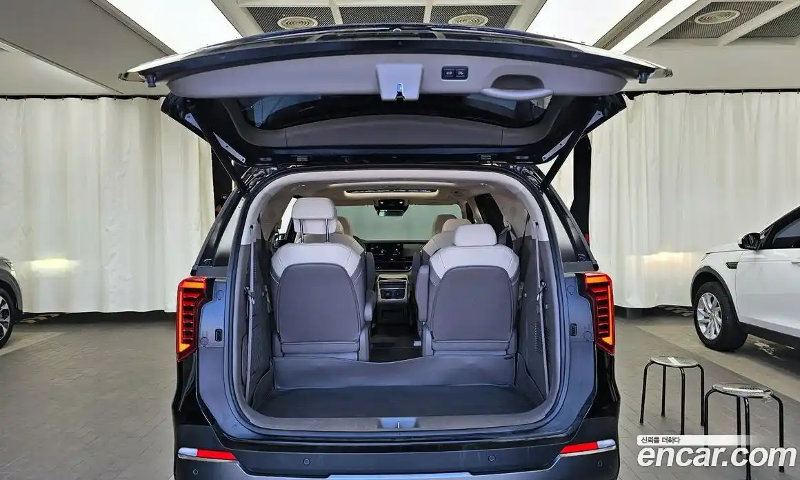 Kia Canival 2025 3.5 Автомат в Москве № 115389, фото 12