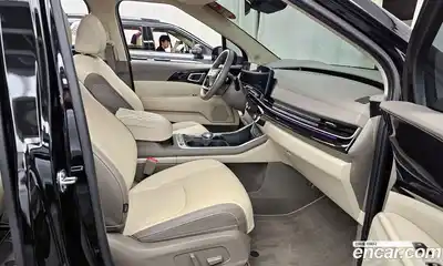 Kia Canival 2025 3.5 Автомат в Москве № 115389, миниатюра 3