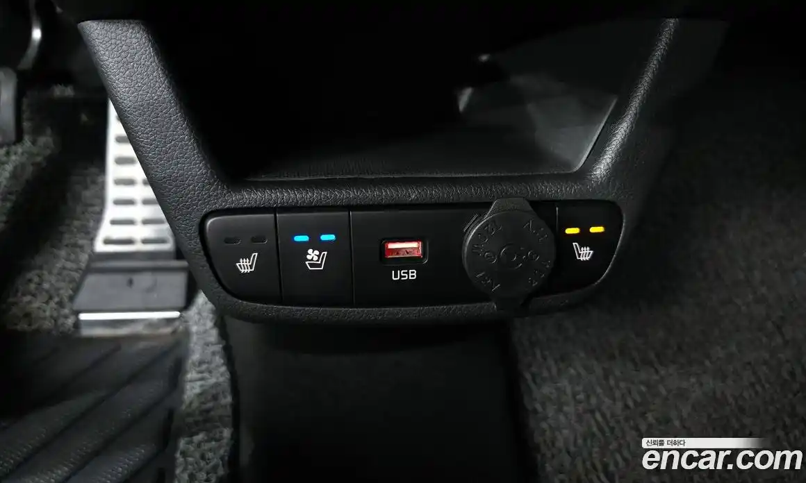 Kia Ray 2024 1.0 Автомат в Москве № 115497, фото 7