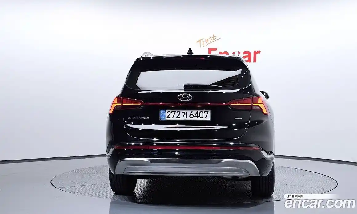 Hyundai Santa Fe 2023 1.6 Автомат в Москве № 115999, фото 9