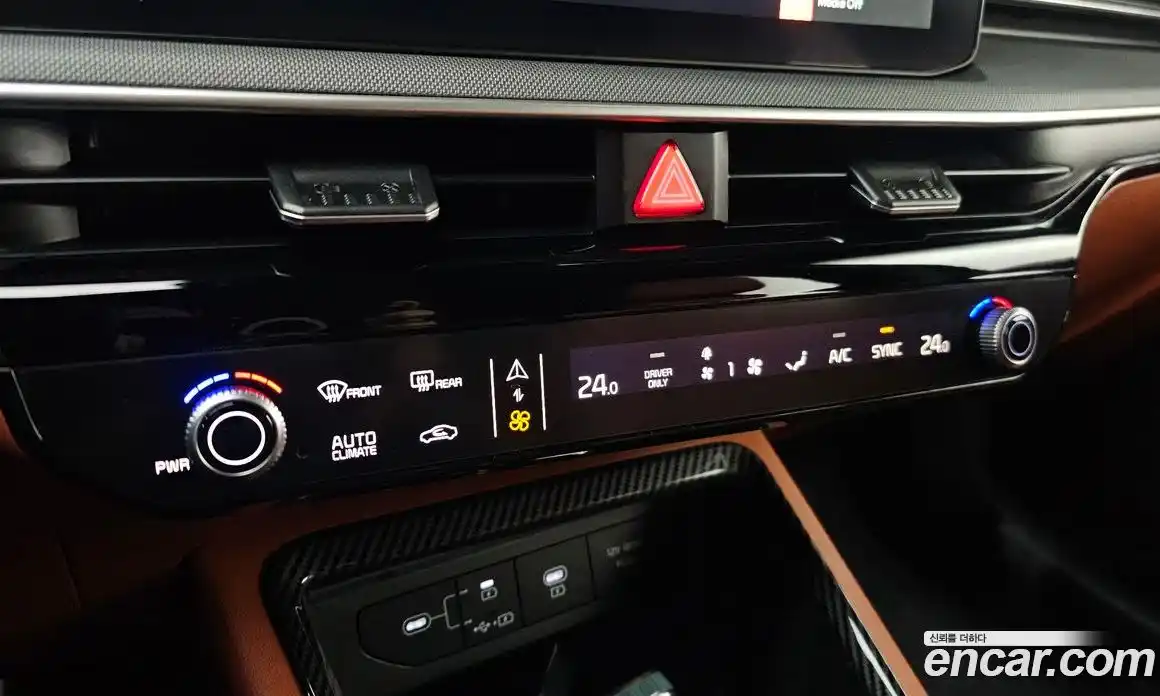 Kia K5 2024 2.0 Автомат в Москве № 120702, фото 20