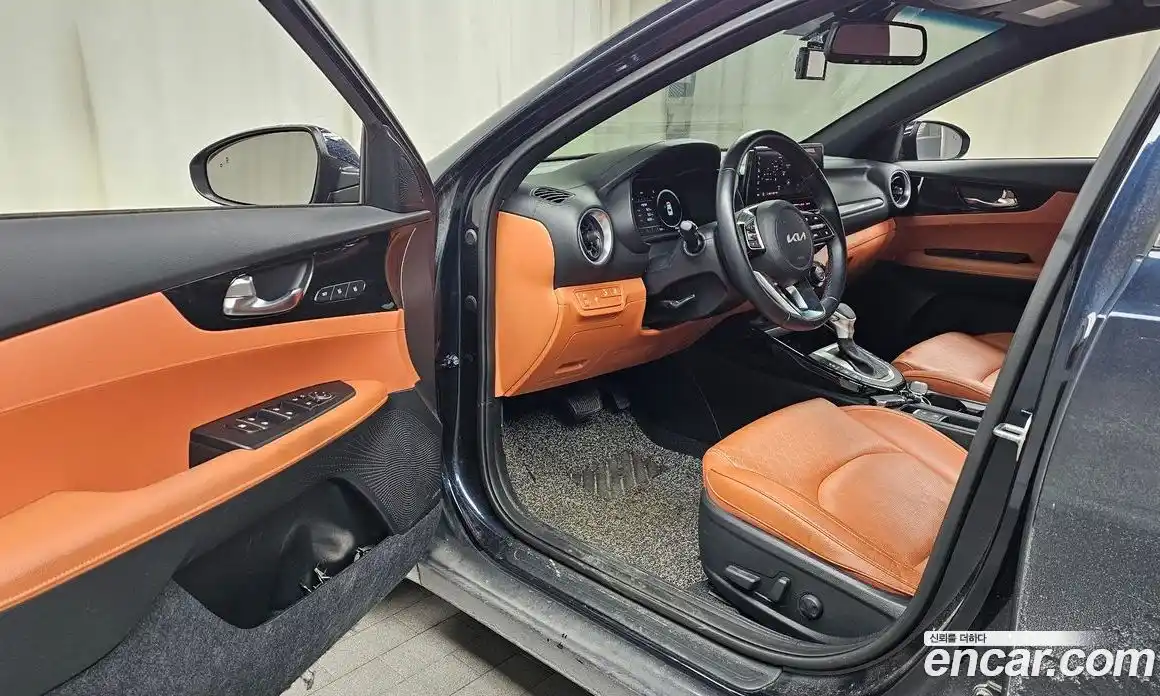 Kia K3 2022 1.6 Автомат в Москве № 121059, фото 6