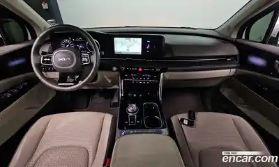 Kia Canival 2023 2.2 Автомат в Москве № 122024, миниатюра 2