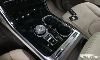 Kia Canival 2023 2.2 Автомат в Москве № 122024, миниатюра 5