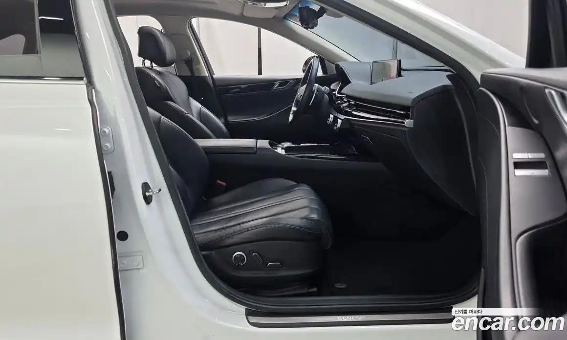 Genesis G80 2020 2.5 Автомат в Москве № 122590, фото 15