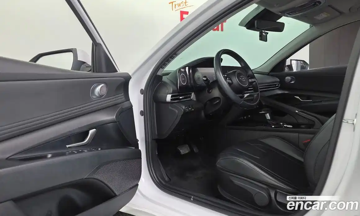 Hyundai Avante 2021 1.6 Автомат в Москве № 126493, фото 15