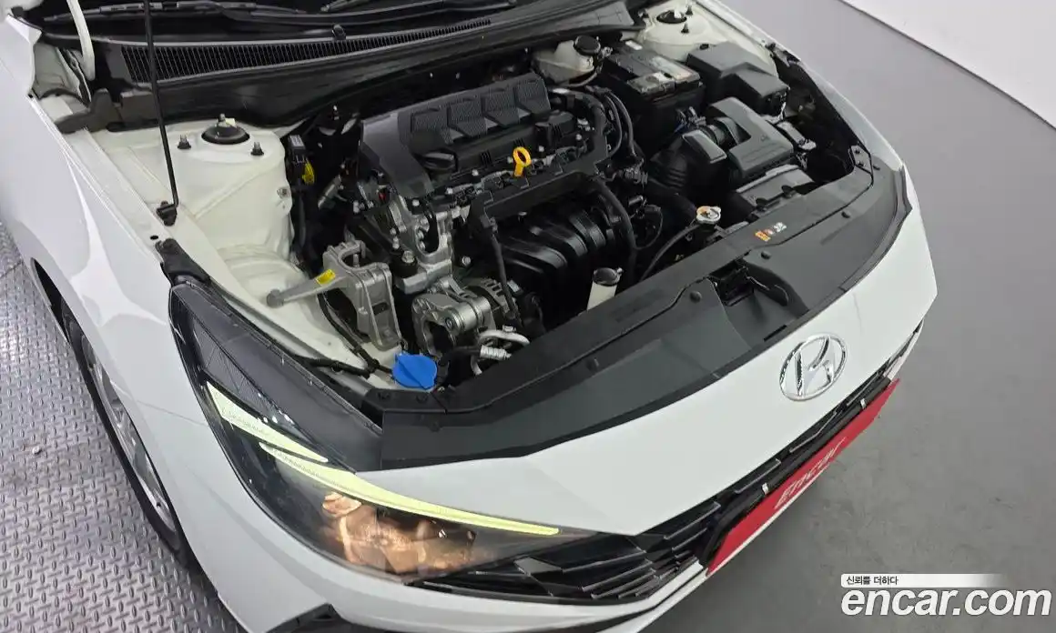 Hyundai Avante 2021 1.6 Автомат в Москве № 126493, фото 4