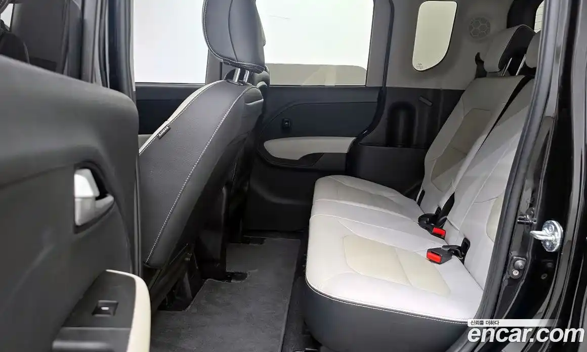 Kia Ray 2023 1.0 Автомат в Москве № 128626, фото 19