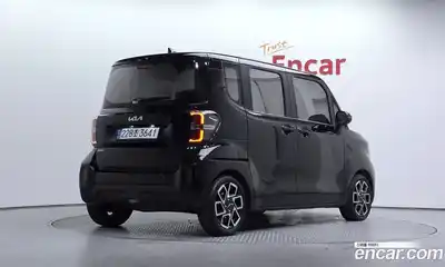 Kia Ray 2023 1.0 Автомат в Москве № 128626, миниатюра 2