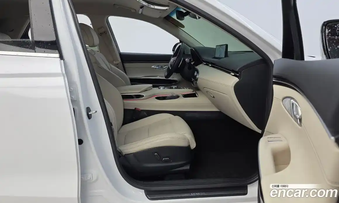 Genesis GV70 2023 2.5 Автомат в Москве № 12894, фото 11