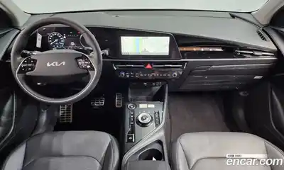 Kia Niro 2022 1.6 Автомат в Москве № 129323, миниатюра 4