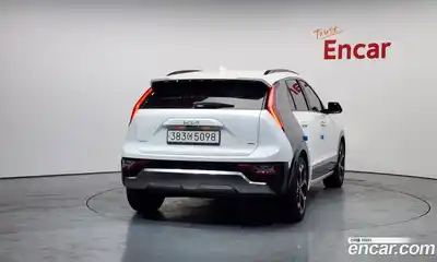 Kia Niro 2022 1.6 Автомат в Москве № 129323, миниатюра 8