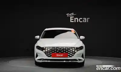 Hyundai Grandeur 2021 2.5 Автомат в Москве № 130311, миниатюра 2