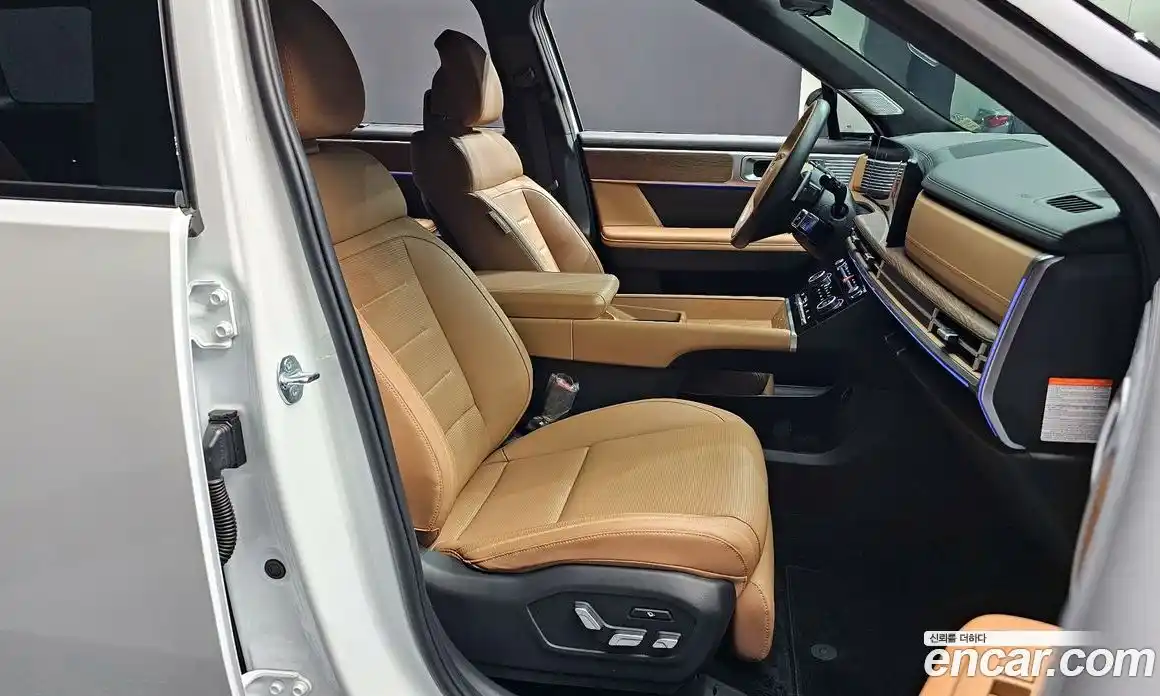 Hyundai Santa Fe 2024 1.6 Автомат в Москве № 130746, фото 9