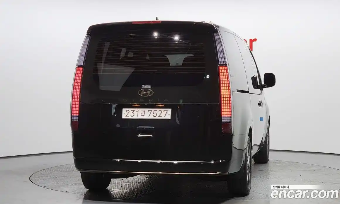 Hyundai Staria 2025 1.6 Автомат в Москве № 130853, фото 8