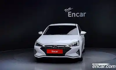 Hyundai Avante 2019 1.6 Автомат в Москве № 130908, миниатюра 9