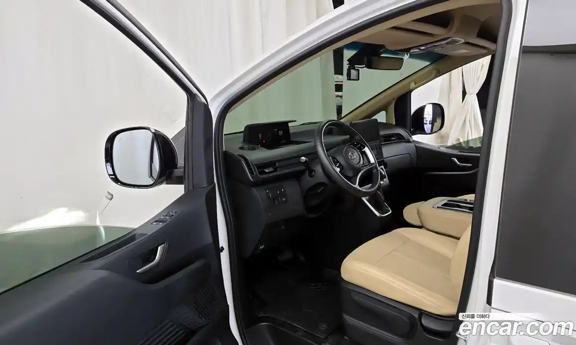 Hyundai Staria 2024 3.5 Автомат в Москве № 130996, фото 18