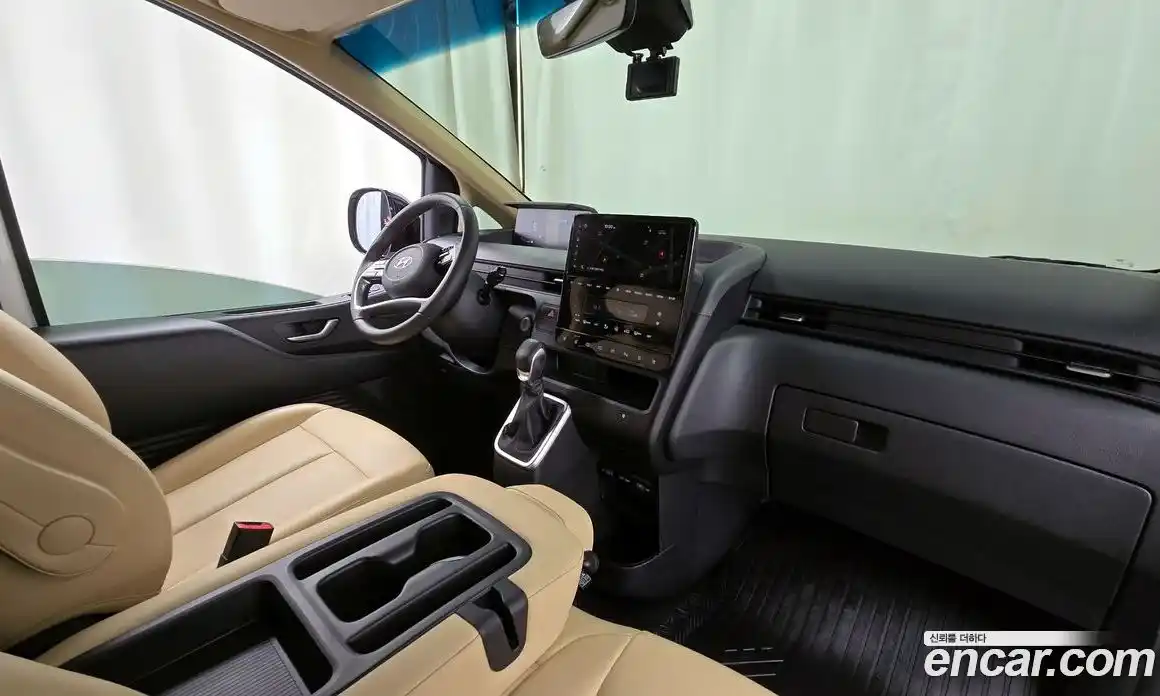 Hyundai Staria 2024 3.5 Автомат в Москве № 130996, фото 5