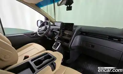Hyundai Staria 2024 3.5 Автомат в Москве № 130996, миниатюра 5