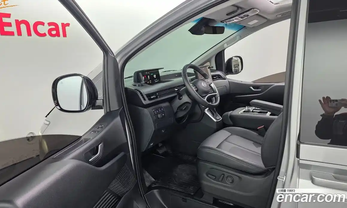 Hyundai Staria 2025 2.2 Автомат в Москве № 131062, фото 5