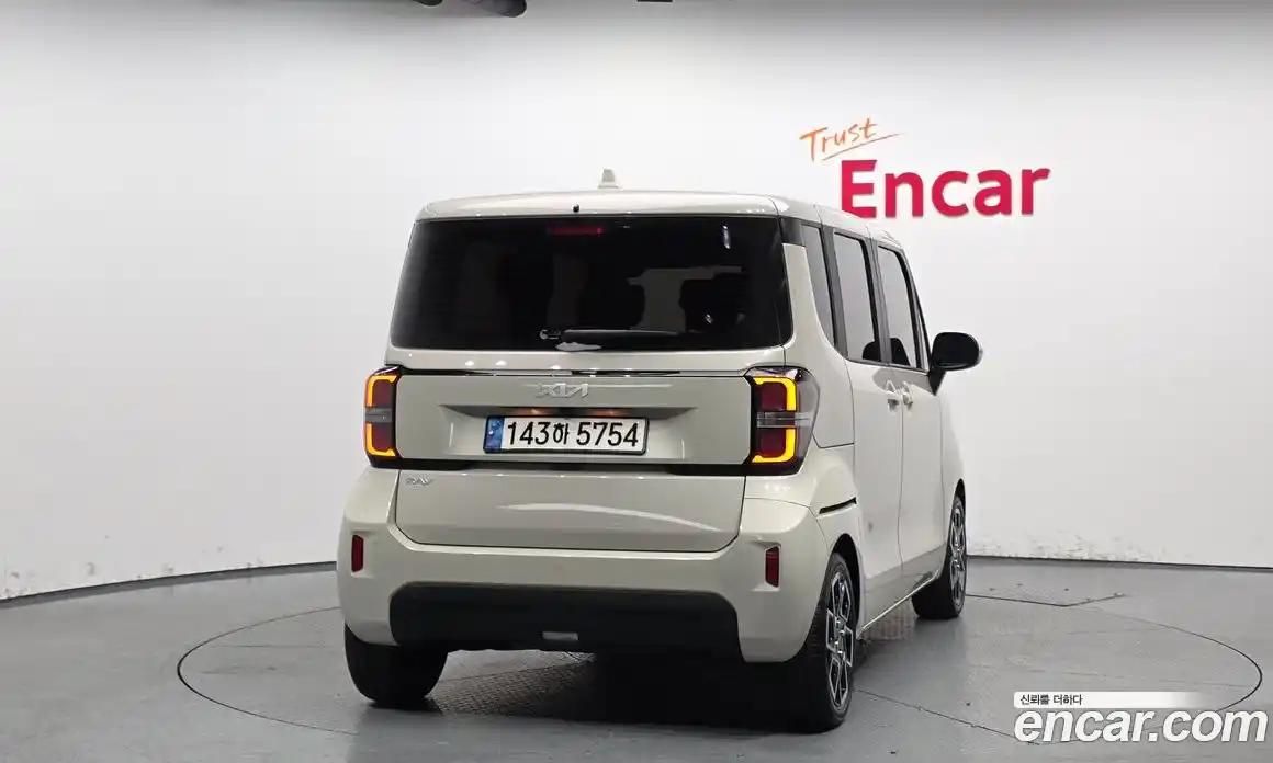 Kia Ray 2023 1.0 Автомат в Москве № 131327, фото 10