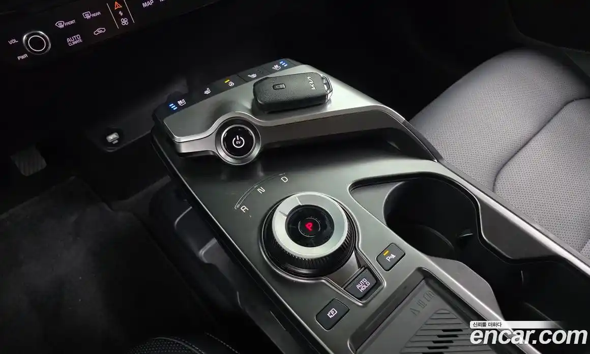 Kia EV6 2023 0.1 Автомат в Москве № 131888, фото 20