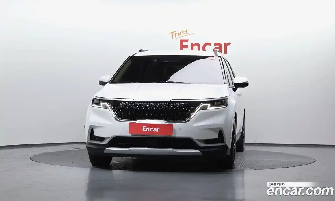 Kia Canival 2022 2.2 Автомат в Москве № 132123, фото 19