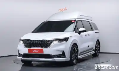 Kia Canival 2023 3.5 Автомат в Москве № 132695, миниатюра 4