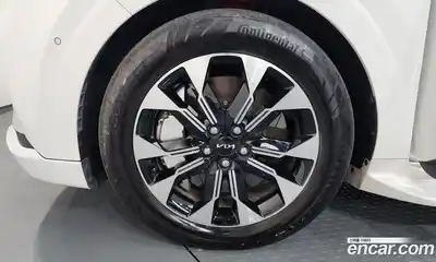 Kia Canival 2023 3.5 Автомат в Москве № 132695, миниатюра 10