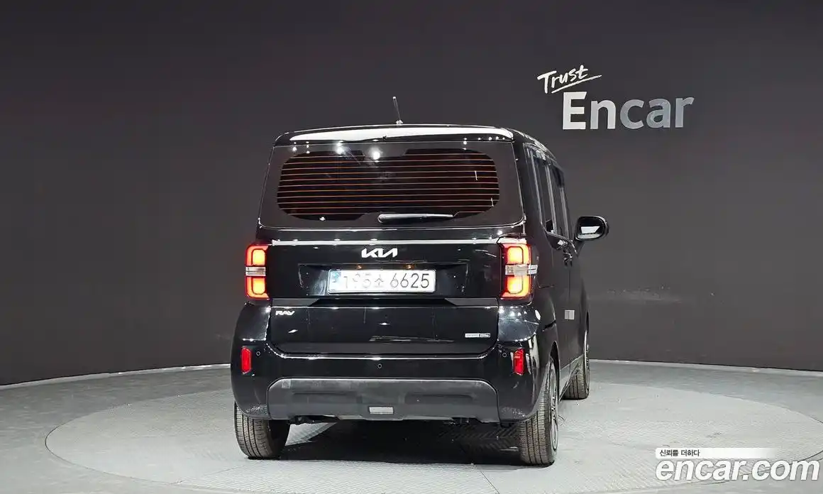 Kia Ray 2024 1.0 Автомат в Москве № 133456, фото 5