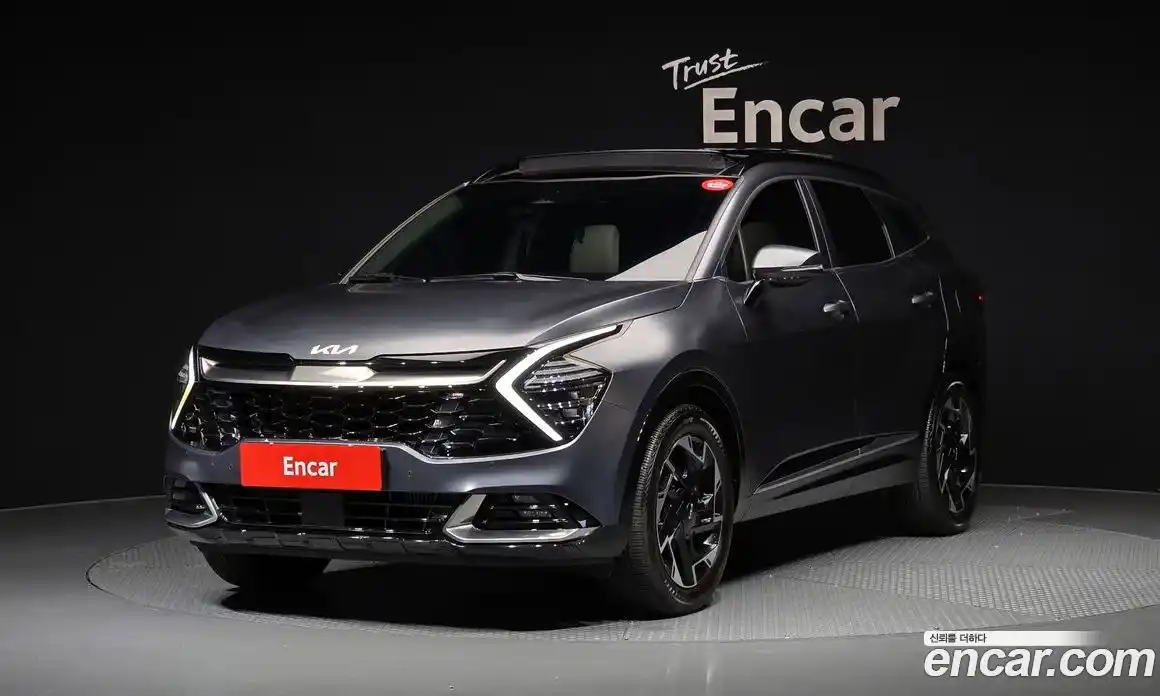 Kia Sportage 2022 1.6 Автомат в Москве № 133991, фото 1