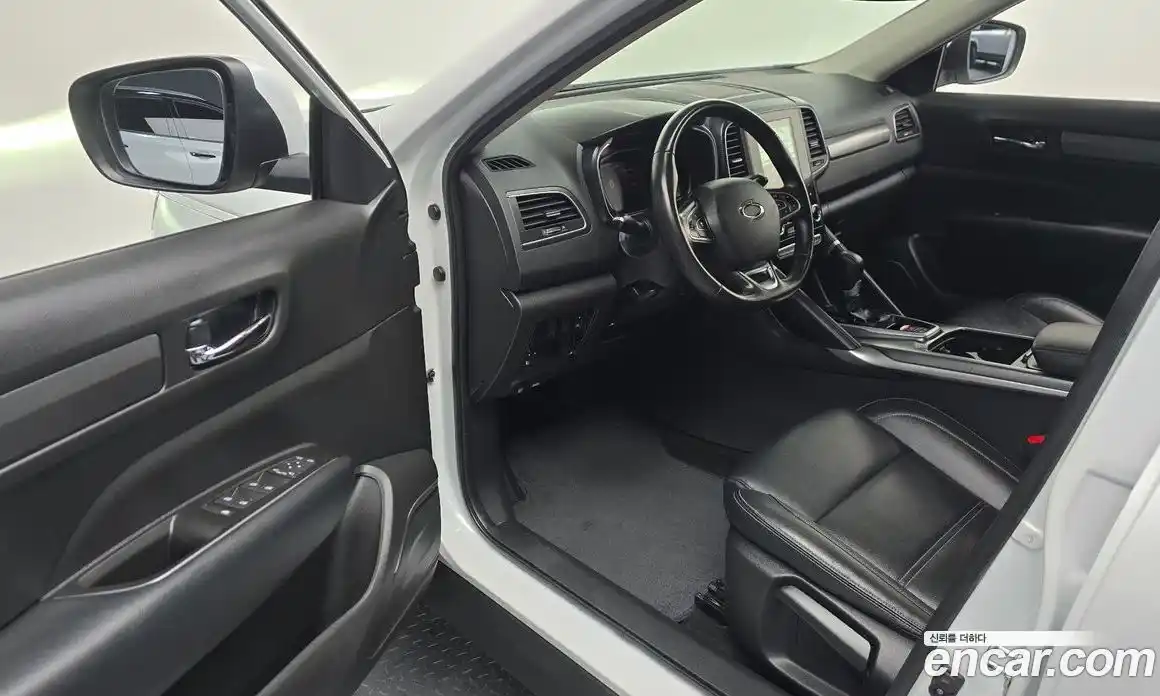 Renault QM6 2023 2.0 Автомат в Москве № 137016, фото 14