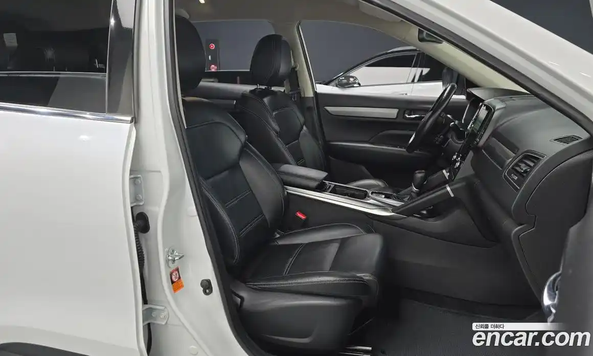 Renault QM6 2023 2.0 Автомат в Москве № 137016, фото 19